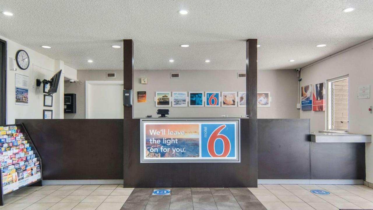 Motel 6-Addison, Tx - Dallas Bagian luar foto