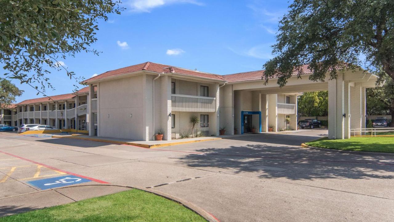 Motel 6-Addison, Tx - Dallas Bagian luar foto