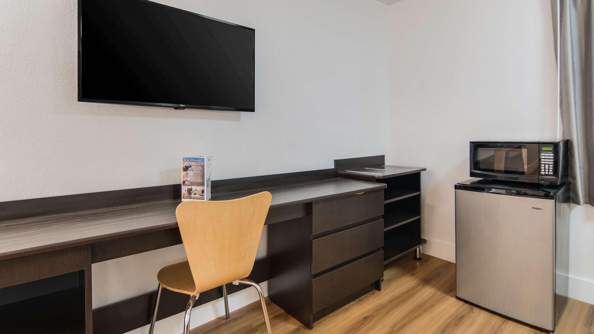 Motel 6-Addison, Tx - Dallas Bagian luar foto