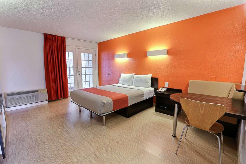 Motel 6-Addison, Tx - Dallas Ruang foto