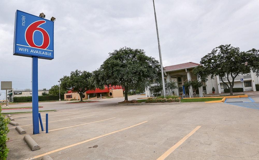 Motel 6-Addison, Tx - Dallas Bagian luar foto