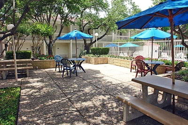 Motel 6-Addison, Tx - Dallas Bagian luar foto